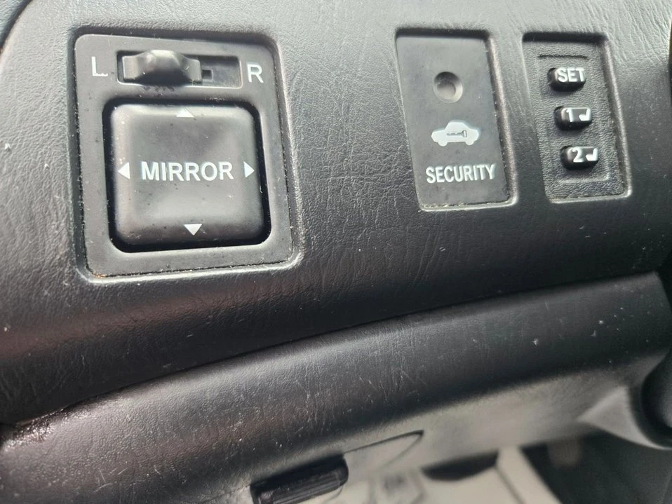 2001 Lexus RX 1st Gen - Image 3 of 20