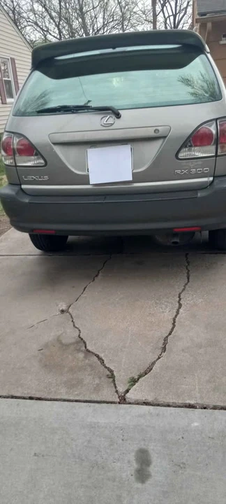 2001 Lexus RX 1st Gen - Image 4 of 4