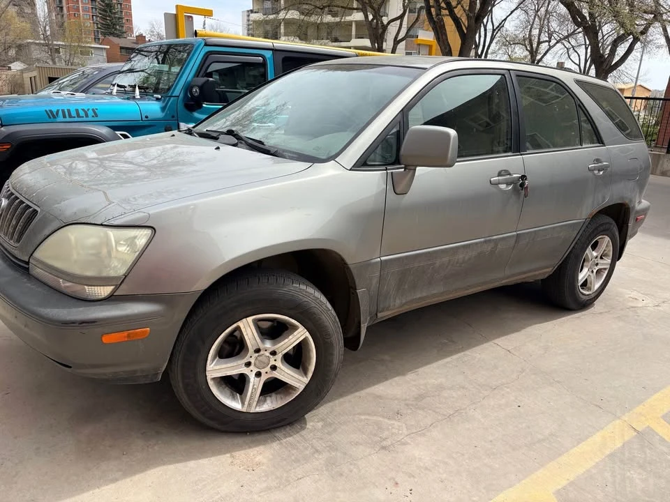 2001 Lexus RX 1st Gen - Image 8 of 11
