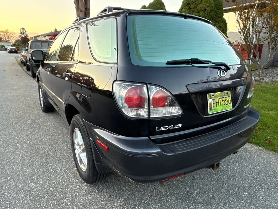 2001 Lexus RX 1st Gen - Image 6 of 18