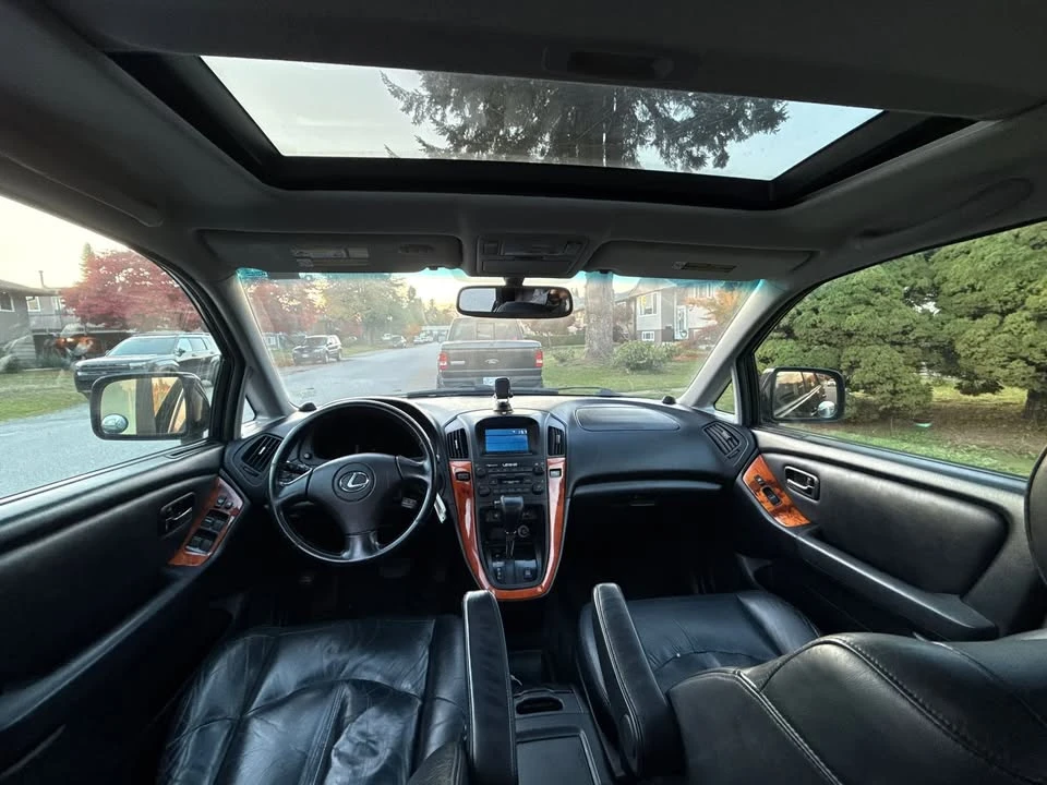 2001 Lexus RX 1st Gen - Image 18 of 18