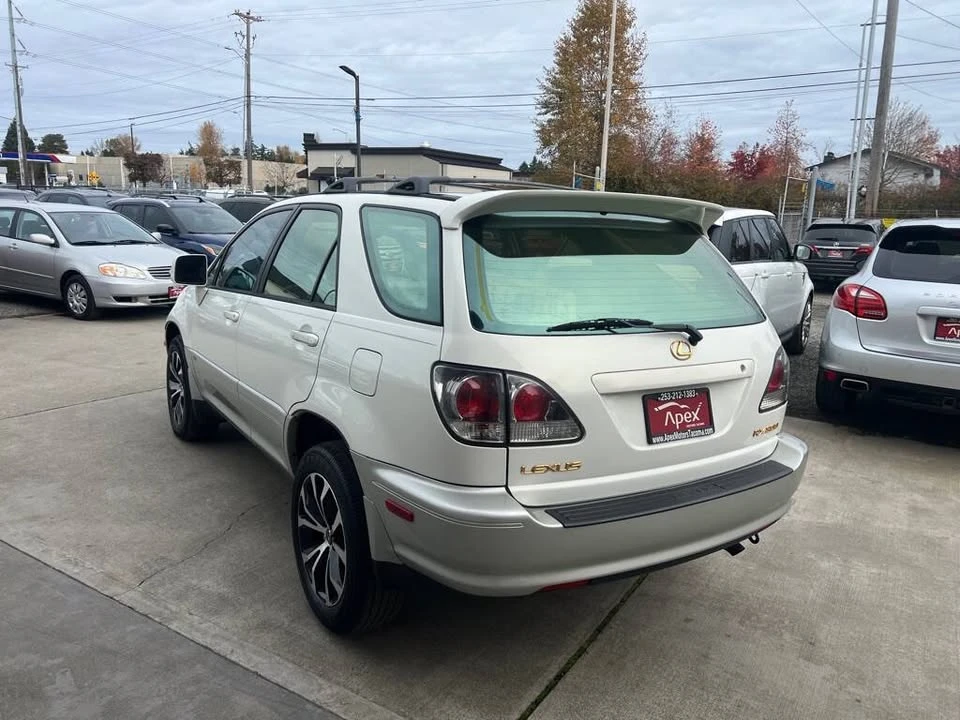 2001 Lexus RX 1st Gen - Image 5 of 18