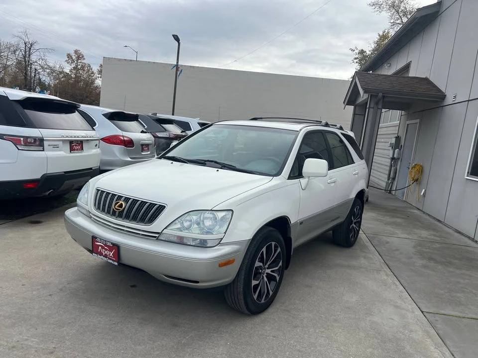2001 Lexus RX 1st Gen - Image 3 of 18