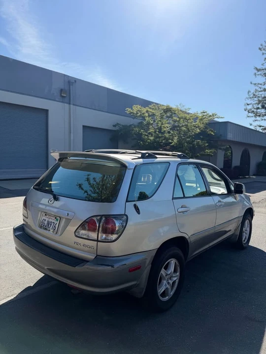 2001 Lexus RX 1st Gen - Image 15 of 15