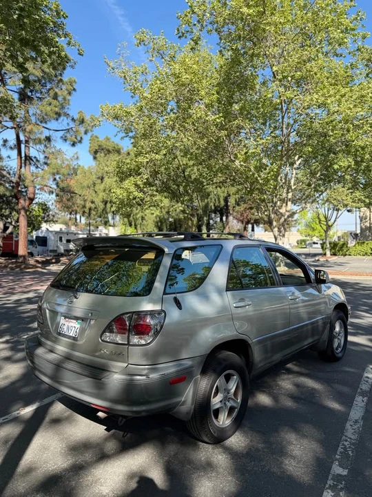 2001 Lexus RX 1st Gen - Image 7 of 15