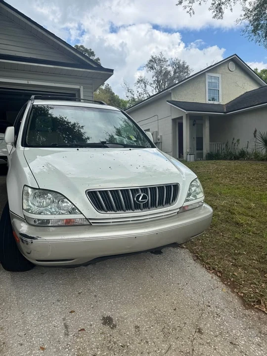 2001 Lexus RX 1st Gen - Image 3 of 4