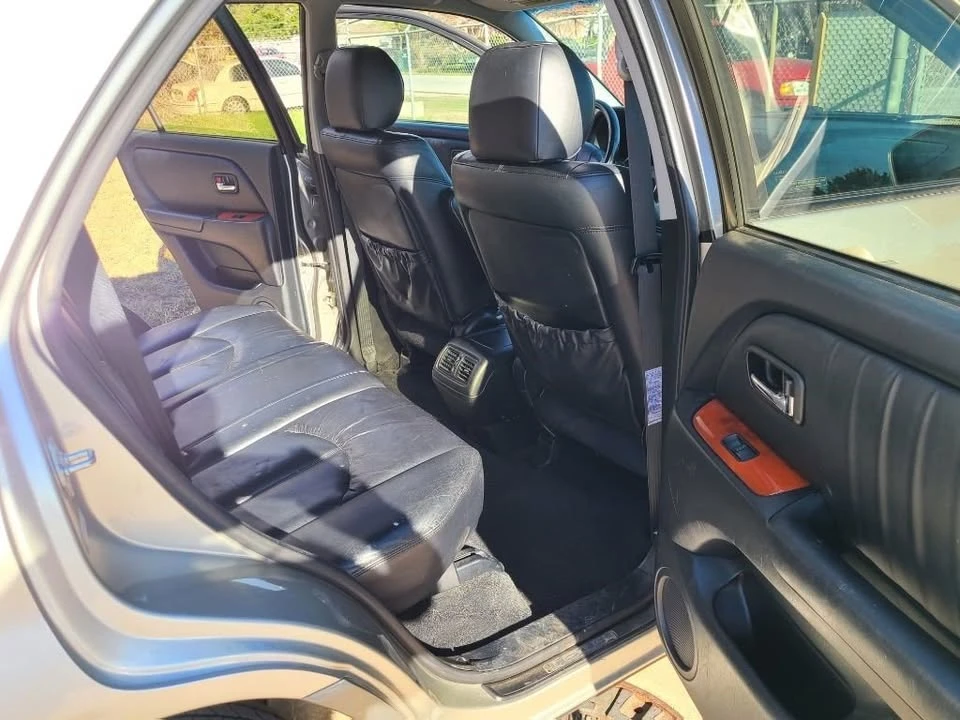 2001 Lexus RX 1st Gen - Image 14 of 16