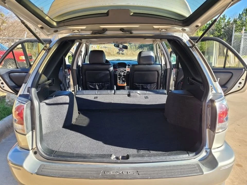 2001 Lexus RX 1st Gen - Image 13 of 16