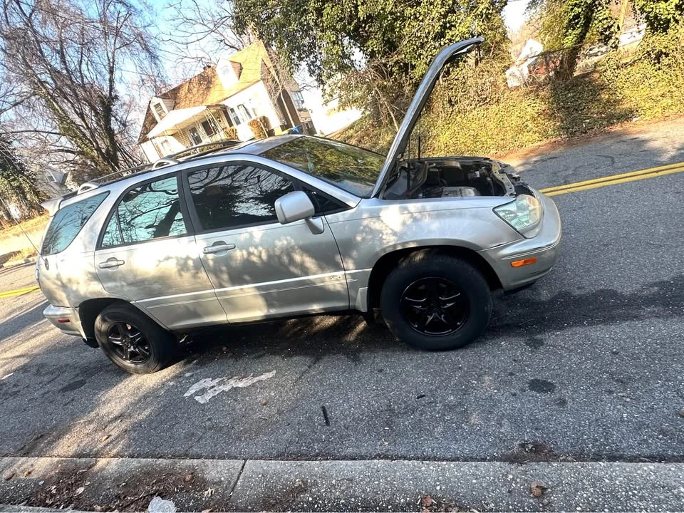 2001 Lexus RX 1st Gen - Image 15 of 16