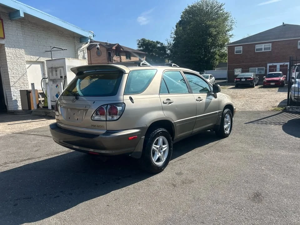 2001 Lexus RX 1st Gen - Image 5 of 20