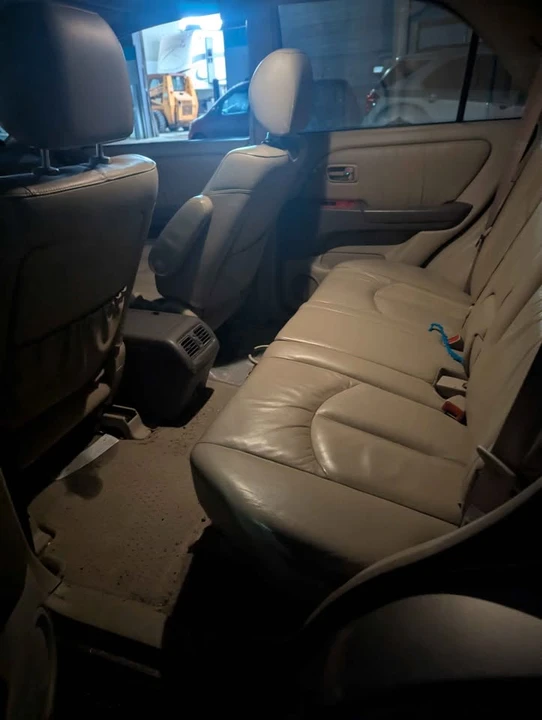2001 Lexus RX 1st Gen - Image 6 of 9