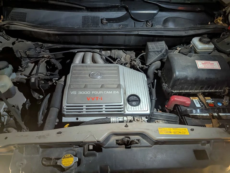 2001 Lexus RX 1st Gen - Image 8 of 9