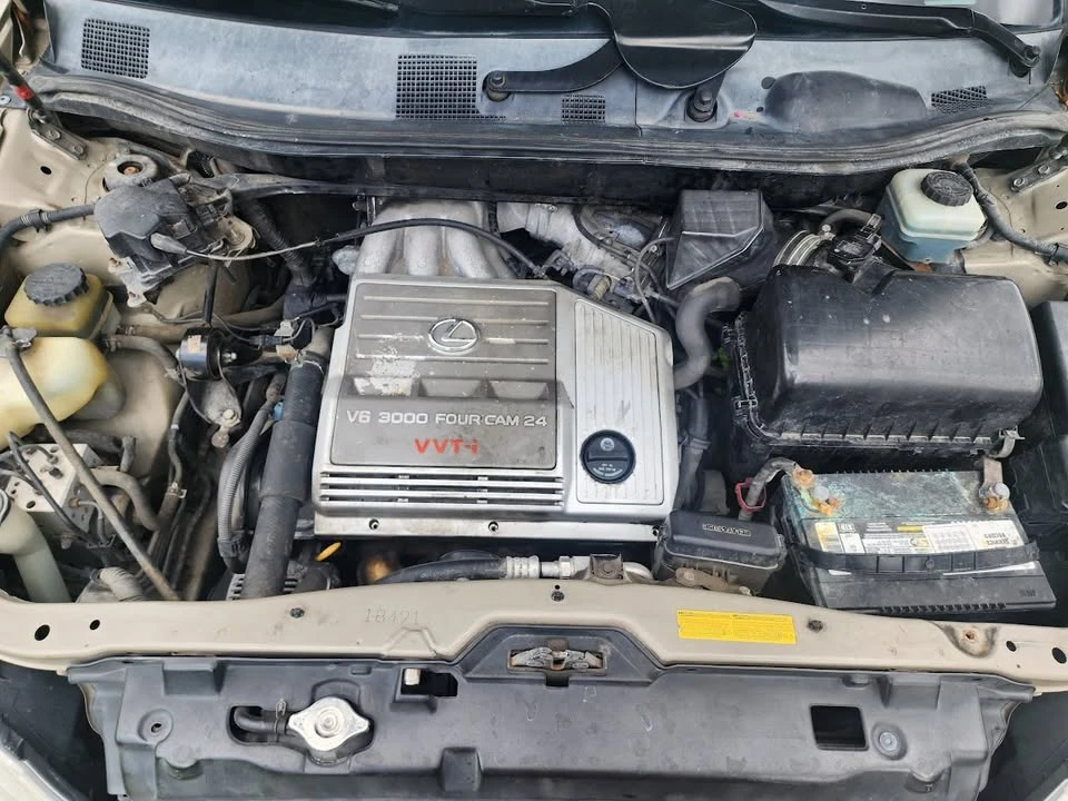 2001 Lexus RX 1st Gen - Image 13 of 20