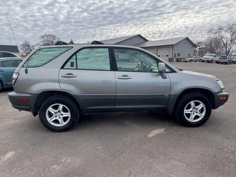 2001 Lexus RX 1st Gen - Image 4 of 20