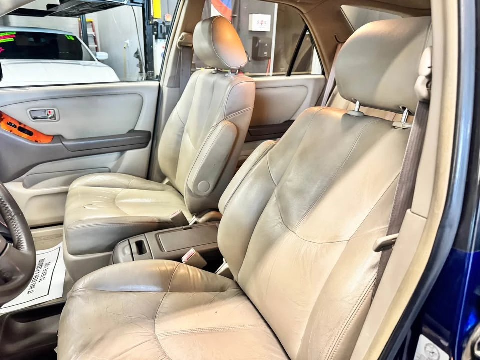 2001 Lexus RX 1st Gen - Image 13 of 20