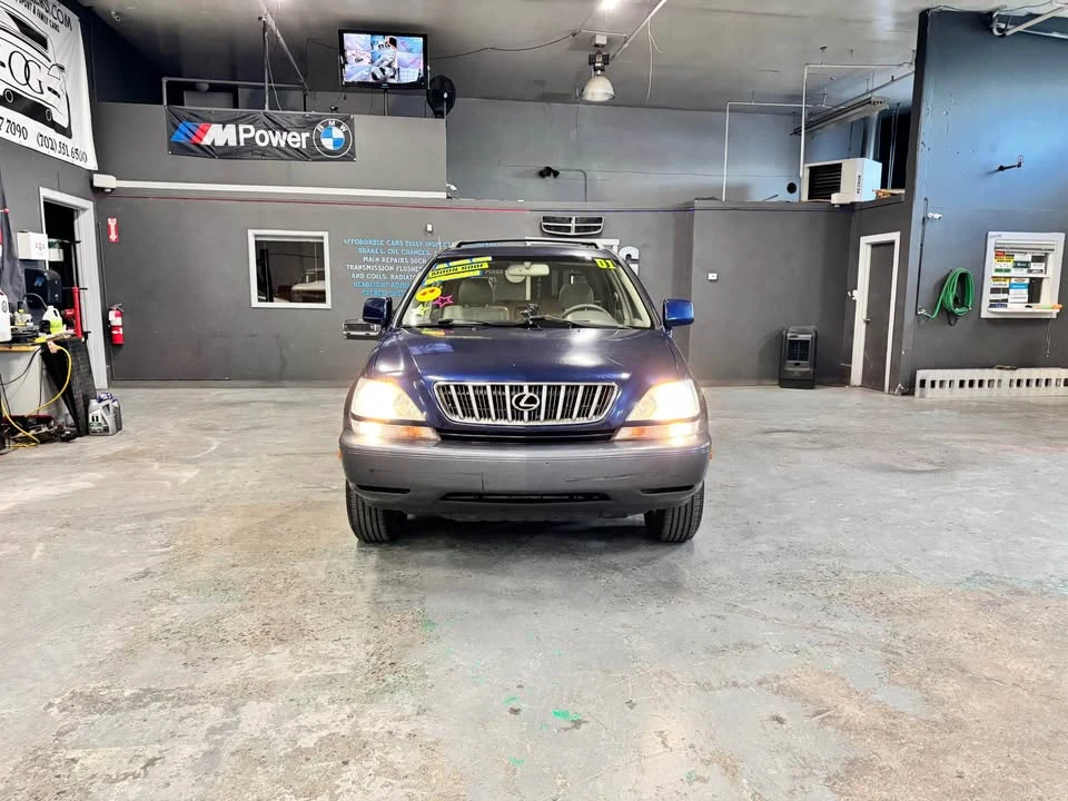 2001 Lexus RX 1st Gen - Image 2 of 20