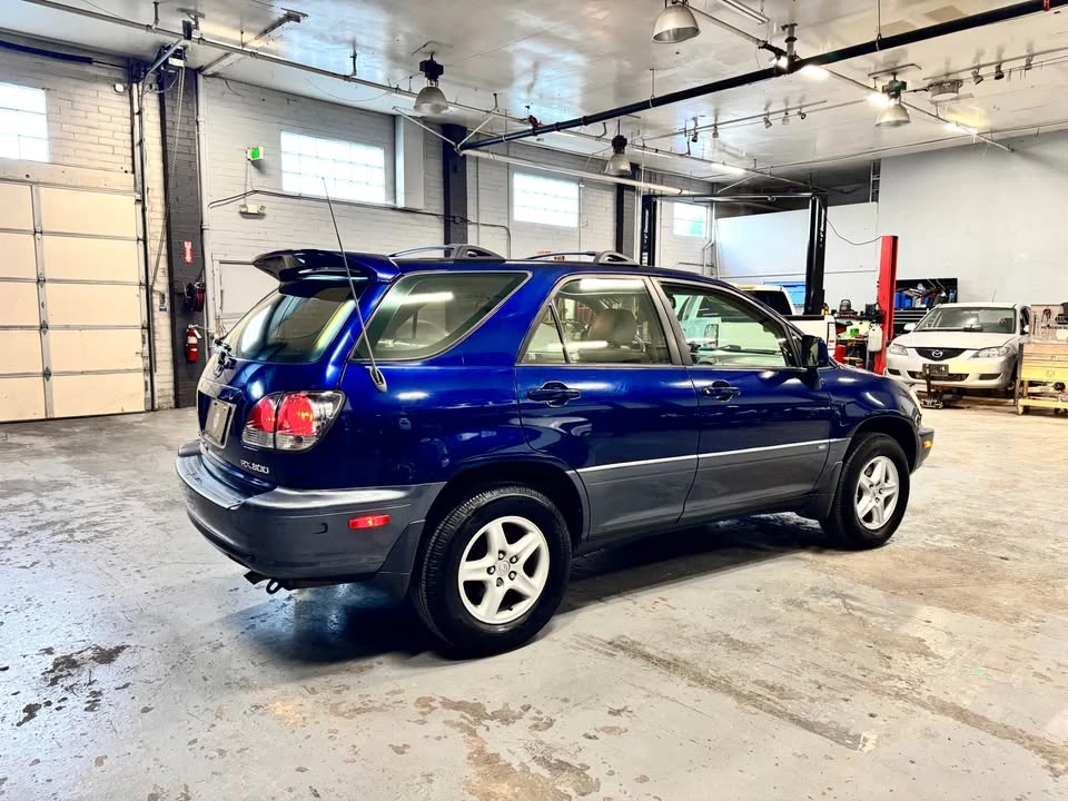 2001 Lexus RX 1st Gen - Image 6 of 20