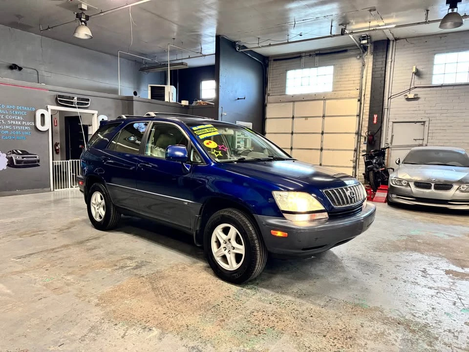 2001 Lexus RX 1st Gen - Image 3 of 20