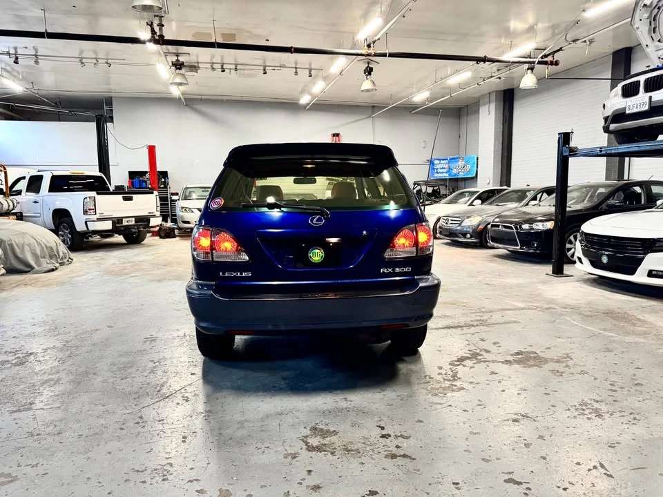 2001 Lexus RX 1st Gen - Image 5 of 20