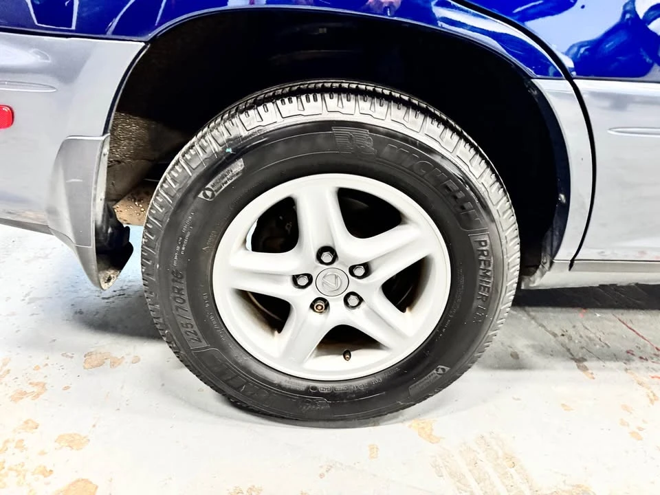 2001 Lexus RX 1st Gen - Image 8 of 20