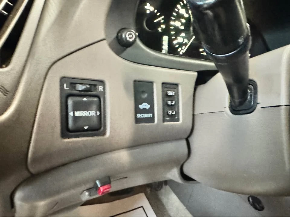 2001 Lexus RX 1st Gen - Image 15 of 20