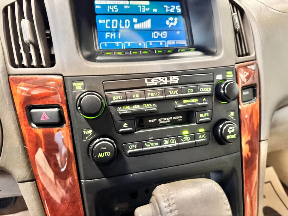 2001 Lexus RX 1st Gen - Image 18 of 20