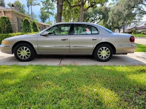 2001 Lincoln Continental