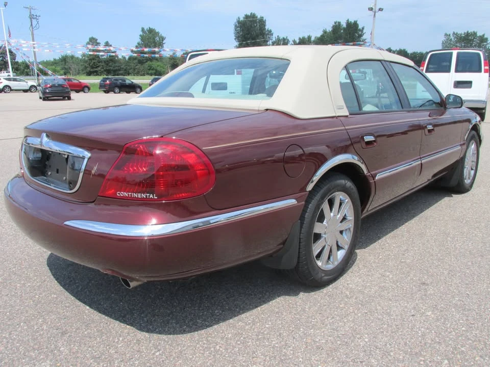 2001 Lincoln Continental 9th Gen - Image 3 of 13
