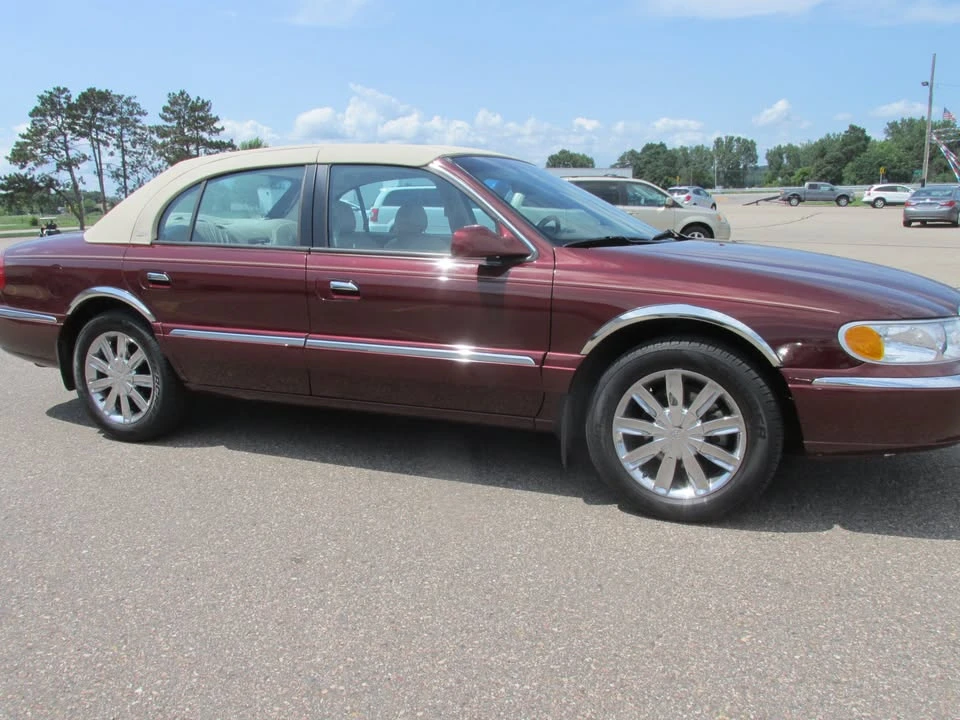 2001 Lincoln Continental 9th Gen - Image 6 of 13