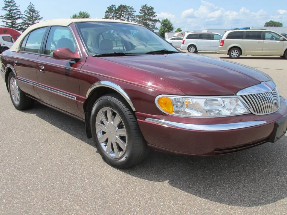 2001 Lincoln Continental 9th Gen - Image 4 of 13