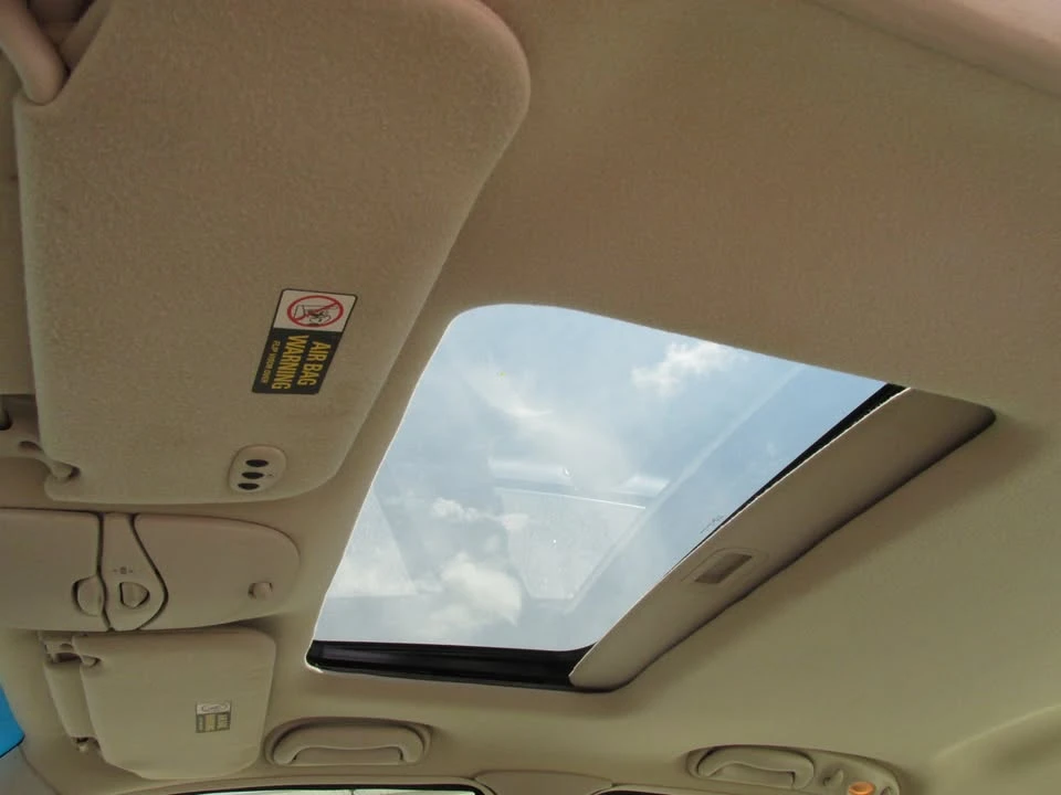 2001 Lincoln Continental 9th Gen - Image 12 of 13