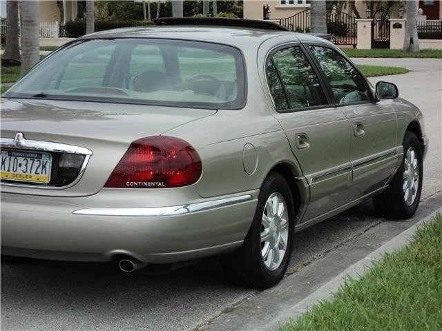 2001 Lincoln Continental 9th Gen - Image 5 of 12