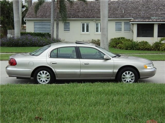 2001 Lincoln Continental 9th Gen - Image 7 of 12