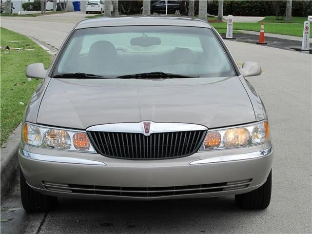 2001 Lincoln Continental 9th Gen - Image 12 of 12