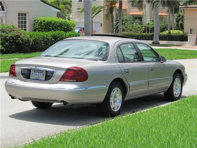 2001 Lincoln Continental 9th Gen - Image 6 of 12