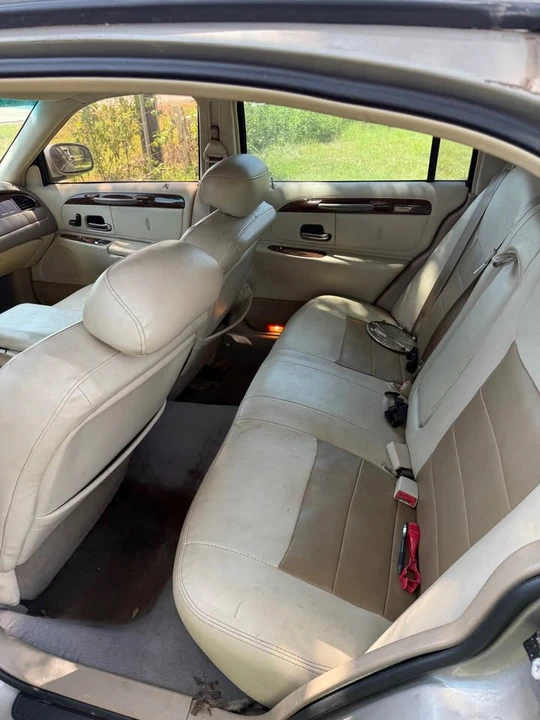 2001 Lincoln Continental 9th Gen - Image 5 of 7