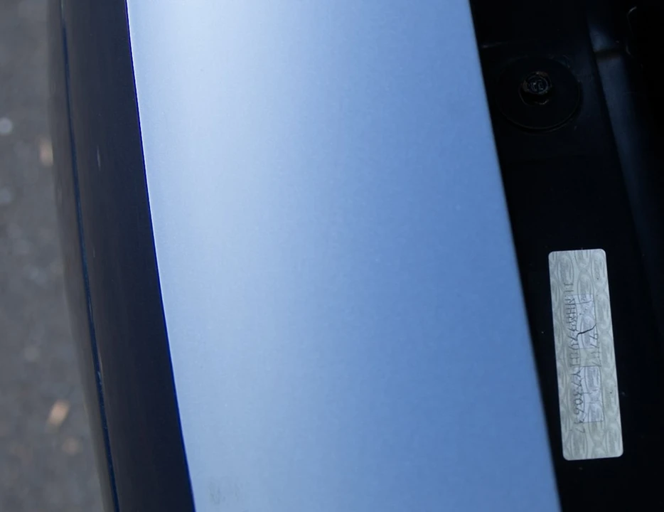 2001 Lincoln Continental 9th Gen - Image 15 of 19