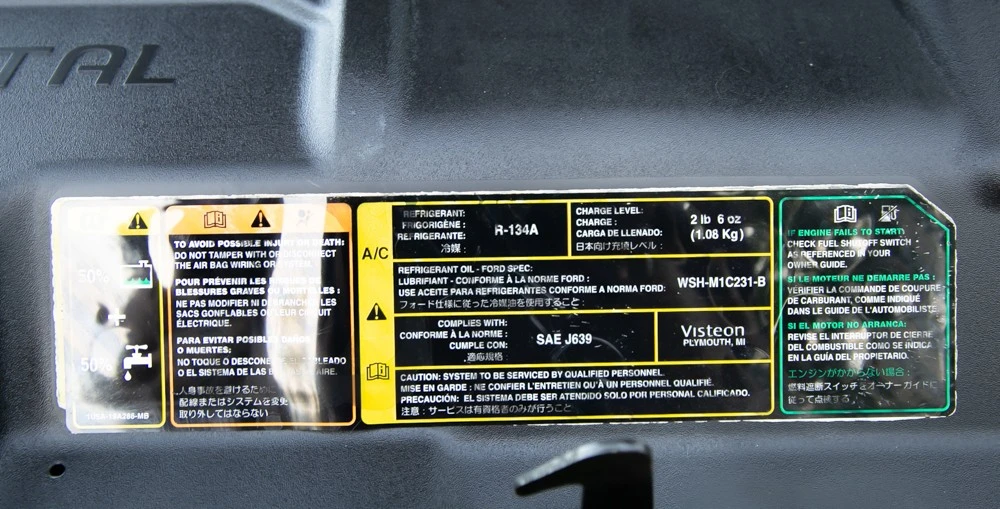2001 Lincoln Continental 9th Gen - Image 14 of 19