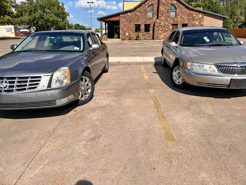 2001 Lincoln Continental Premiere Sedan 4D