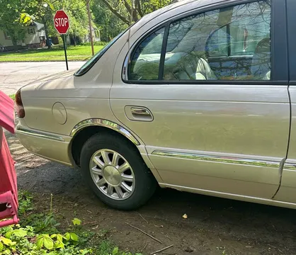 2001 Lincoln Continental