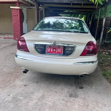 2001 Lincoln Continental