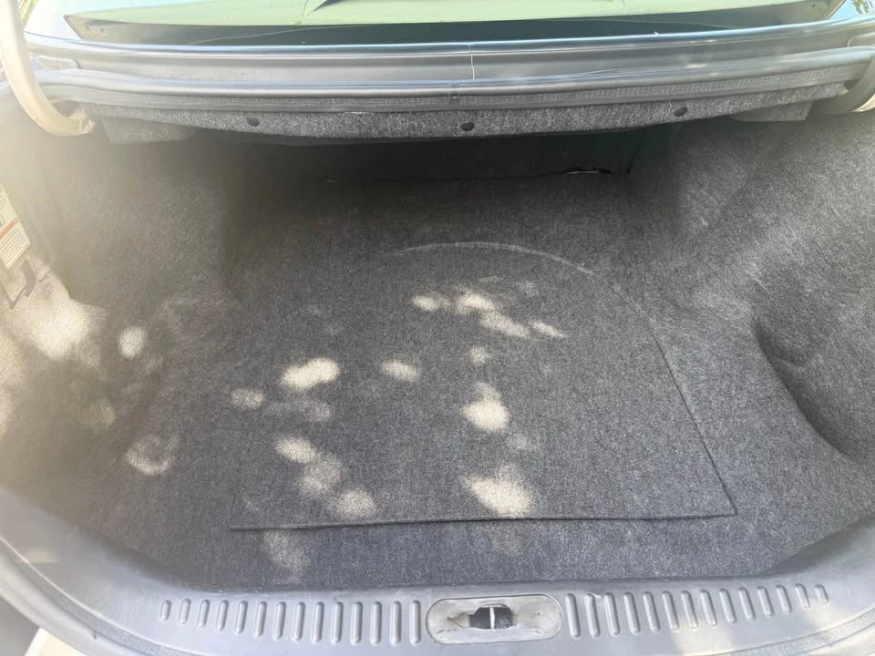 2001 Lincoln Continental 9th Gen - Image 14 of 15