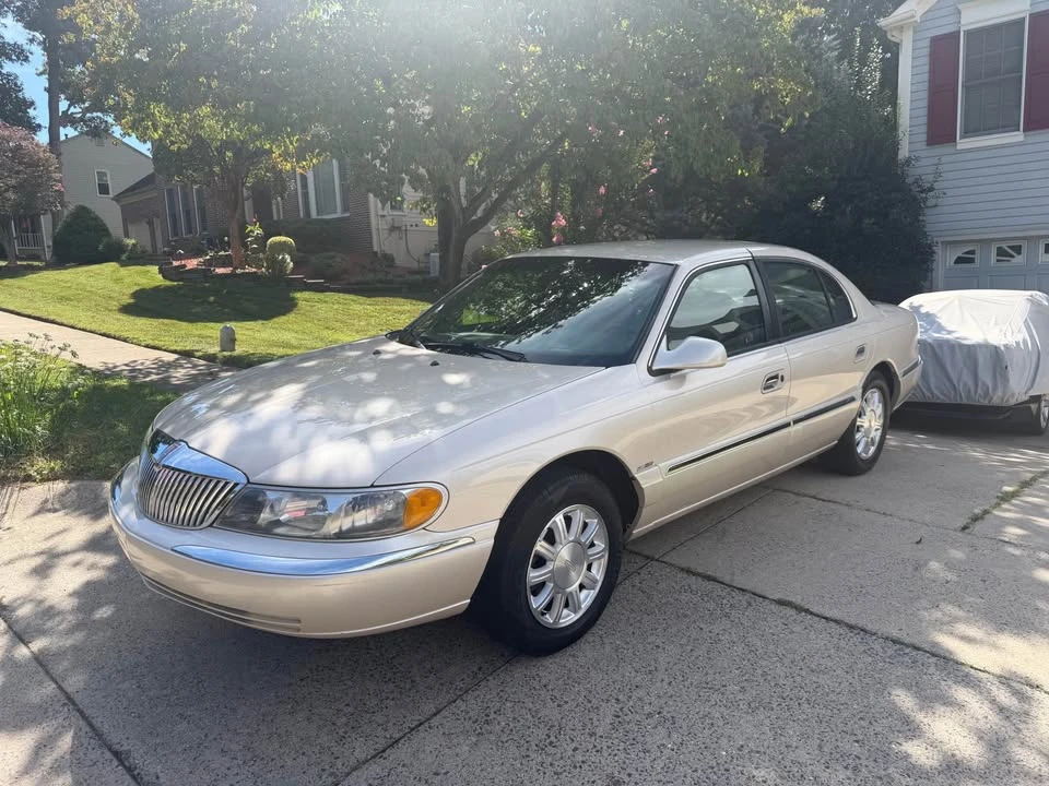 2001 Lincoln Continental 9th Gen - Image 6 of 15
