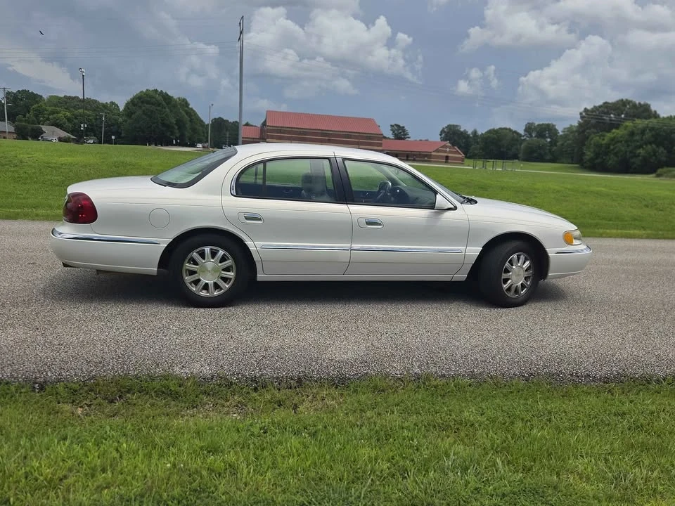 2001 Lincoln Continental 9th Gen - Image 6 of 15