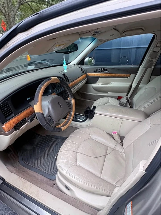 2001 Lincoln Continental 9th Gen - Image 6 of 7