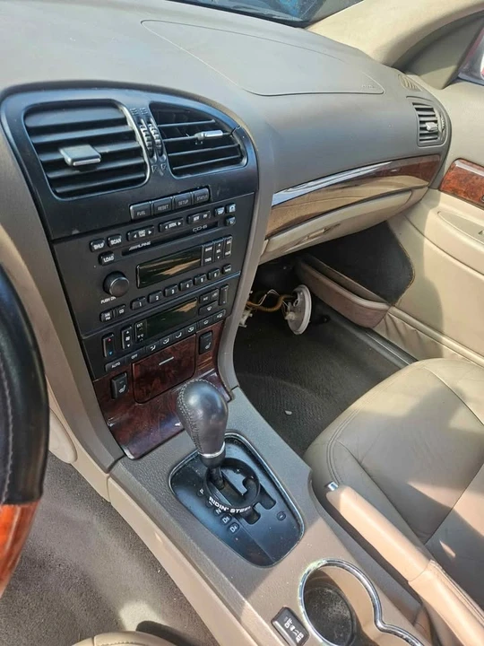 2001 Lincoln LS - Image 6 of 9