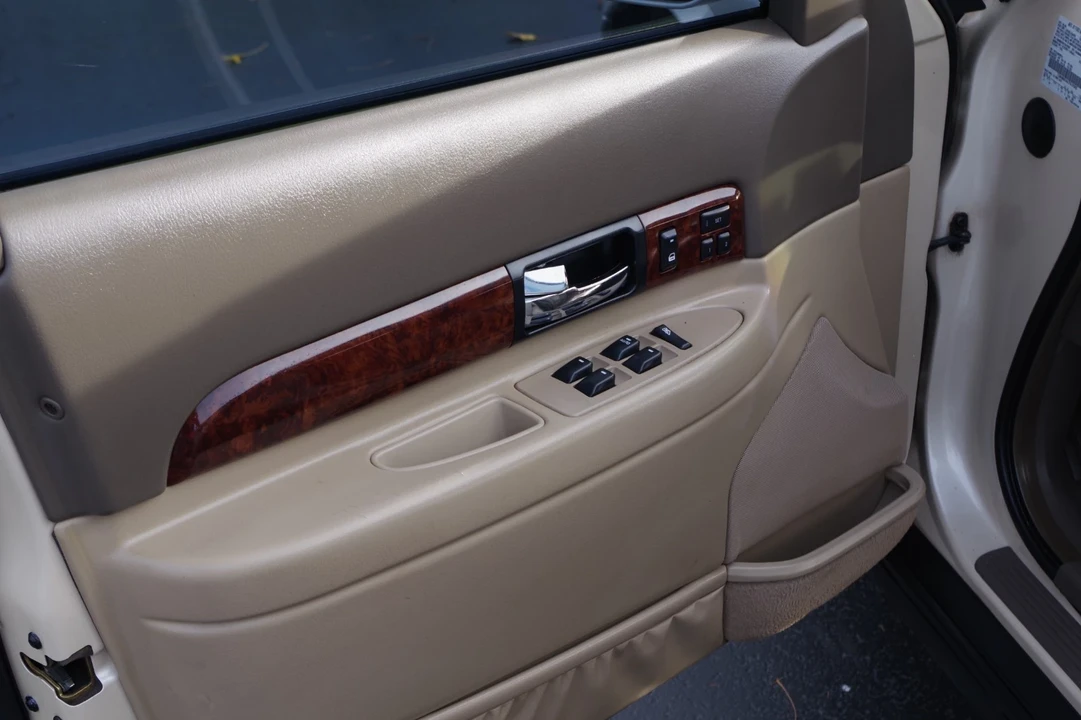2001 Lincoln LS - Image 5 of 21