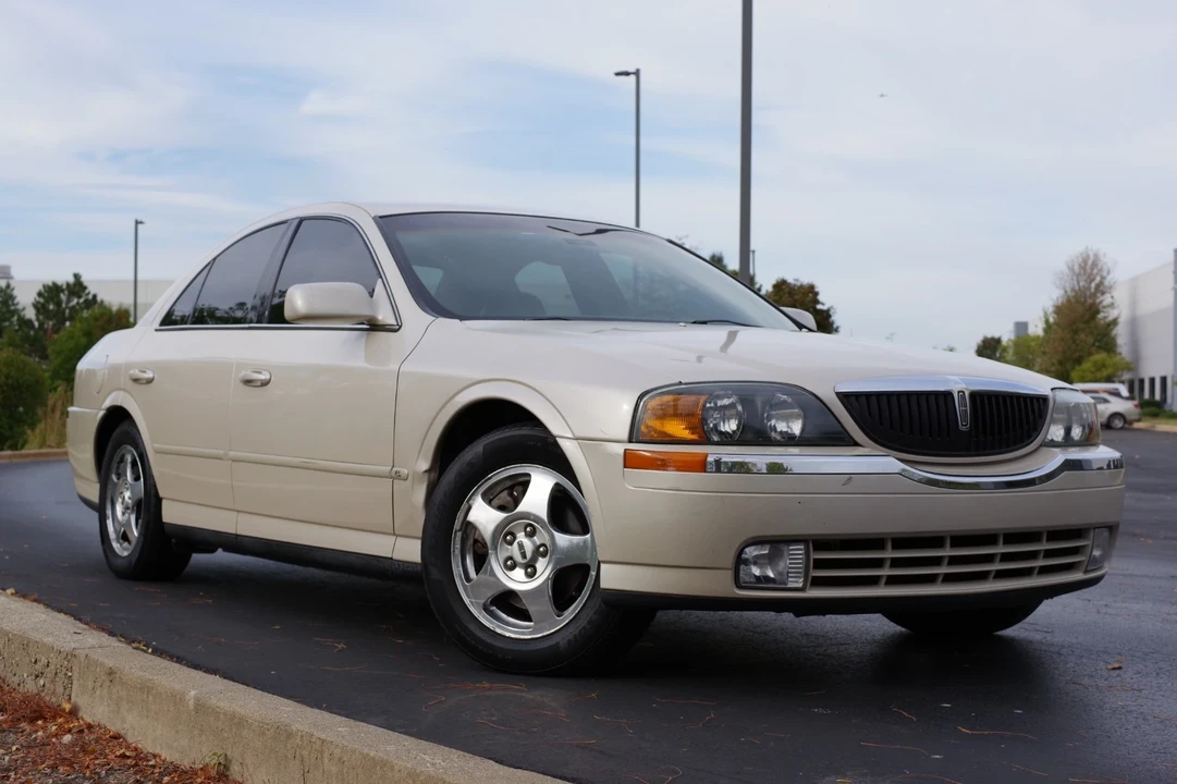 2001 Lincoln LS - Image 2 of 21
