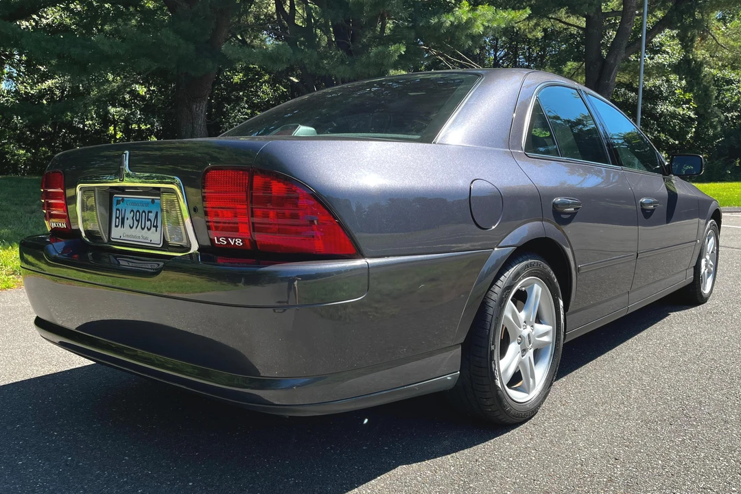 2001 Lincoln LS - Image 4 of 31