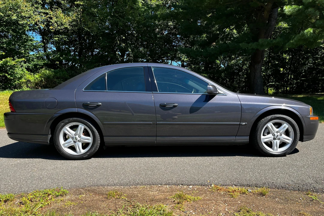 2001 Lincoln LS - Image 3 of 31
